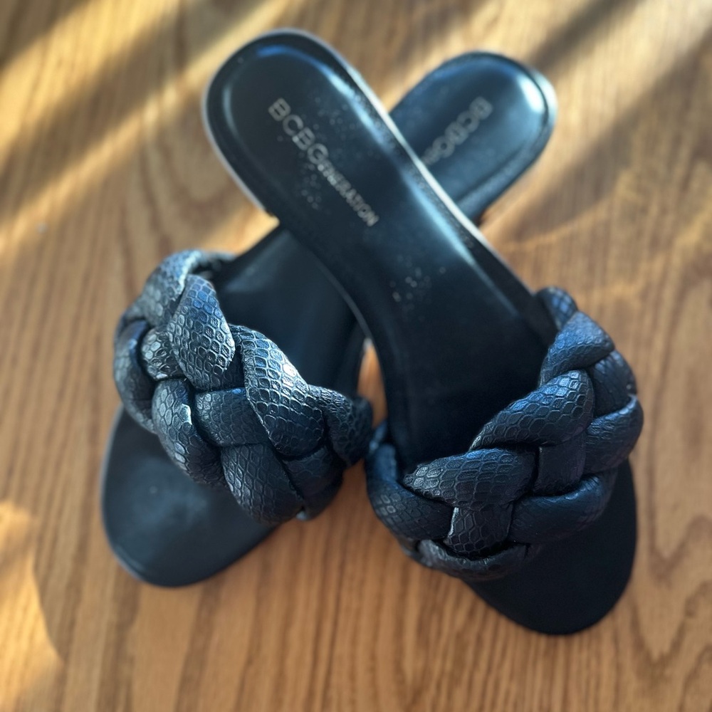 BCBG Sandals - Picture 2 of 3